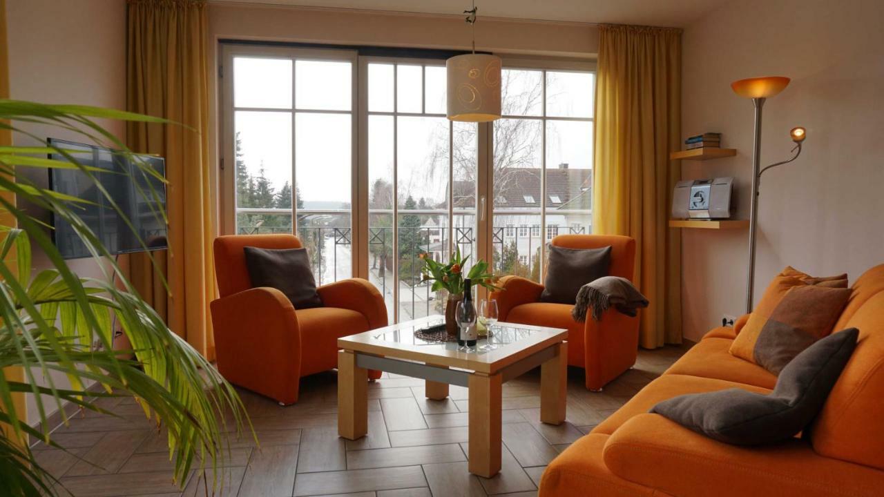 Villa _Duenen vis a_ vis_ _ strand Heringsdorf  Buitenkant foto